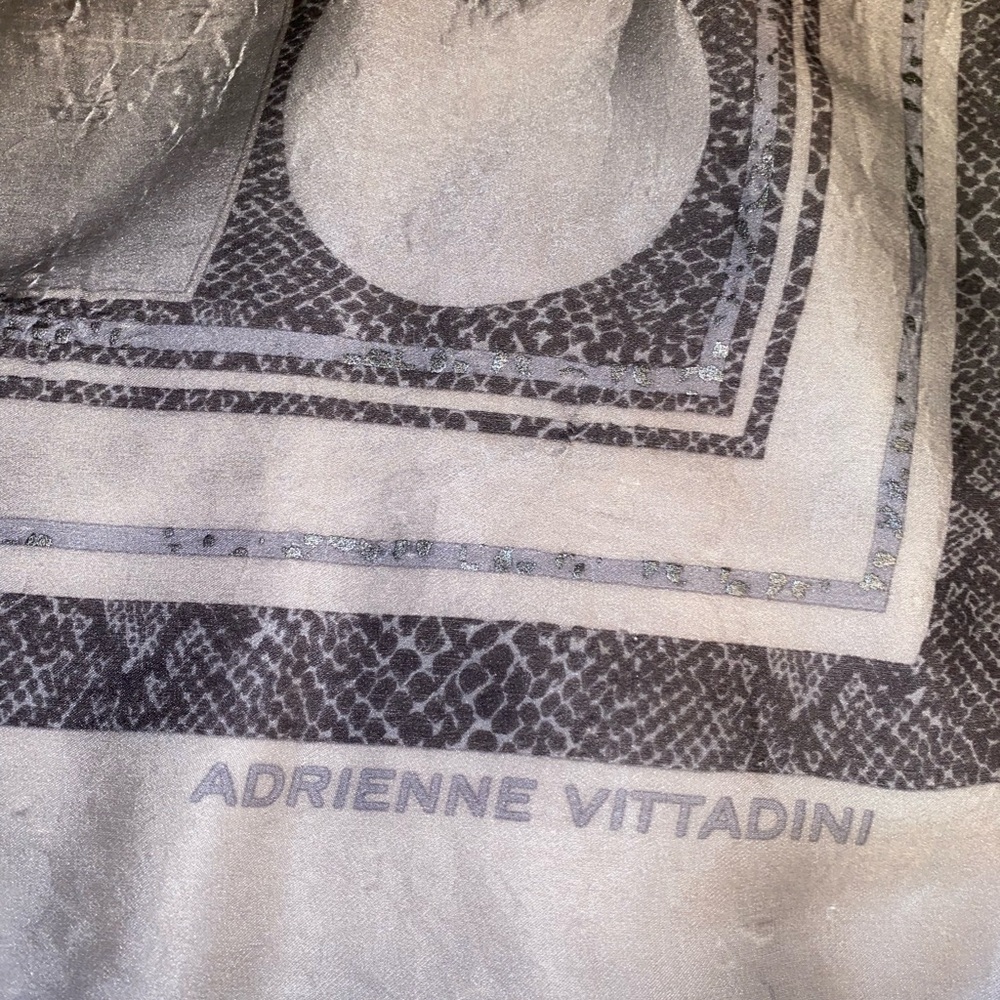 Adrianne Citadinni Geometric Patterned Scarf - Picture 2 of 9